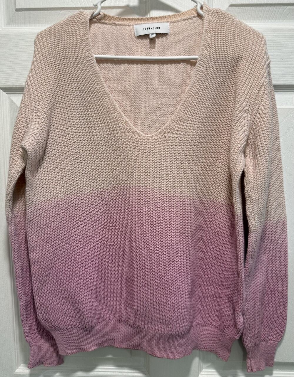 John + Jenn Pink Dip Dye Solana V-Neck Pullover Relaxed Fit Sweater Size Small